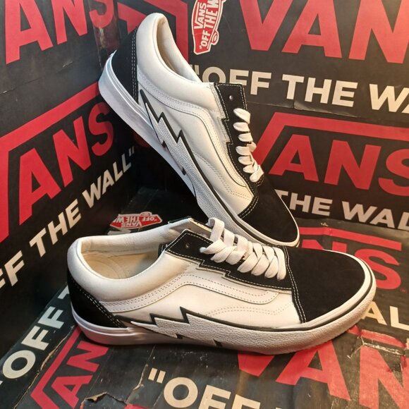 Vans Men's 11.5 Old Skool Bolt Two-Tone Black/White VN0009Q5BMW - Picture 7 of 12